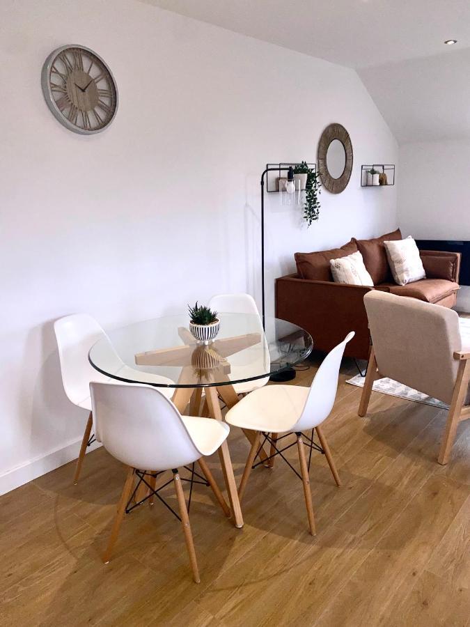Modern 2 Bed Apartment/Free Parking/Near City/Self-Check In Handsworth Εξωτερικό φωτογραφία