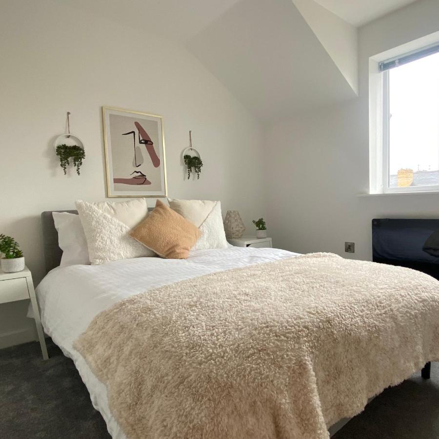 Modern 2 Bed Apartment/Free Parking/Near City/Self-Check In Handsworth Εξωτερικό φωτογραφία